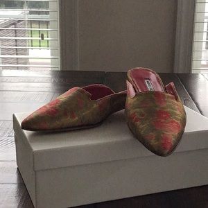 Manolo Blahnik - Ruby Mules